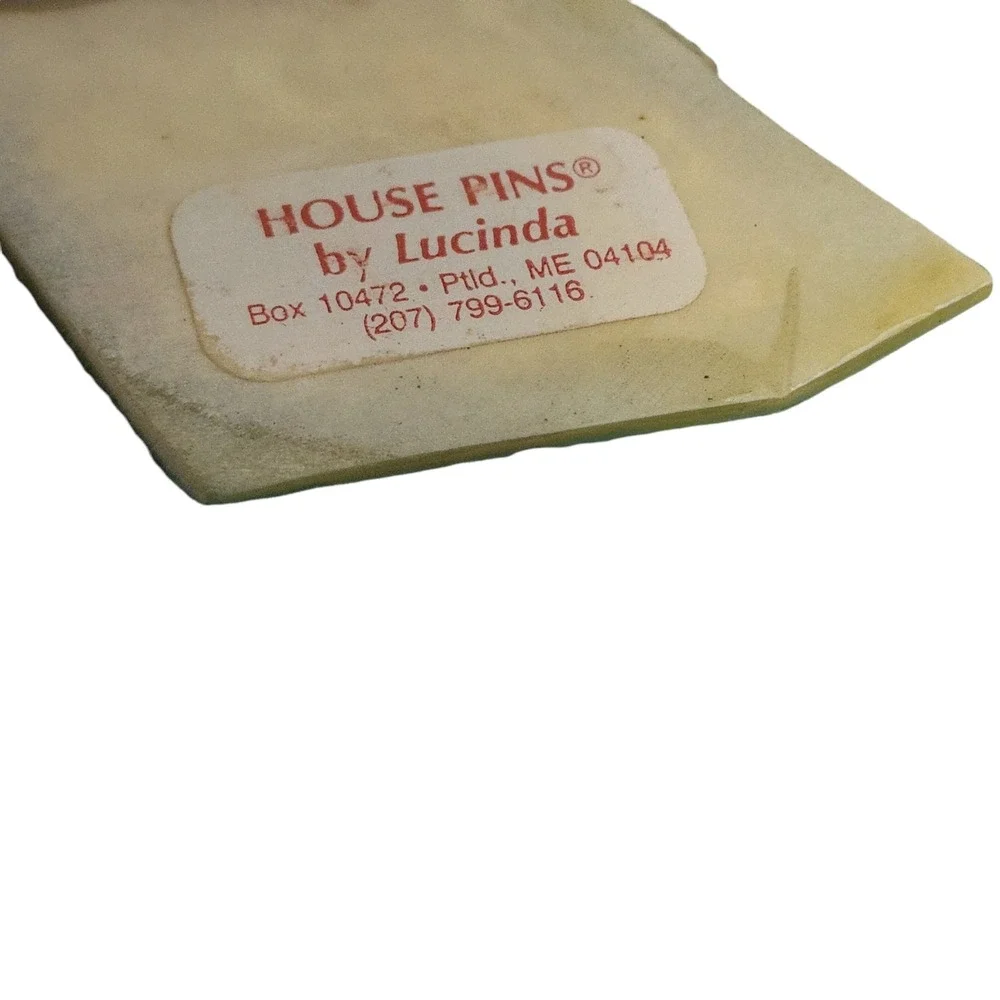 Lucinda vintage house